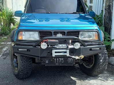 1993 Suzuki Vitara Biru - Jual mobil bekas di Jawa Timur