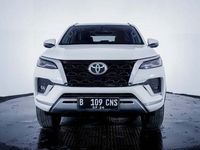 2021 Toyota Fortuner 2.4 VRZ AT Putih - Jual mobil bekas di Banten