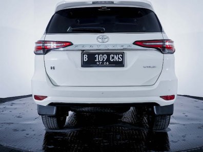 2021 Toyota Fortuner 2.4 VRZ AT Putih - Jual mobil bekas di Banten