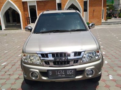 2011 Isuzu Panther GRAND TOURING Beige - Jual mobil bekas di Banten