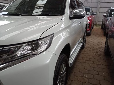 2019 Mitsubishi Pajero Sport Exceed 4x2 AT Putih - Jual mobil bekas di DKI Jakarta