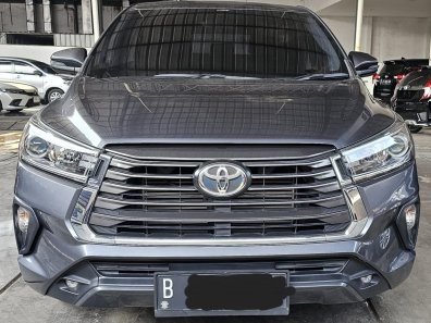 2022 Toyota Kijang Innova V A/T Diesel Abu-abu - Jual mobil bekas di Jawa Barat