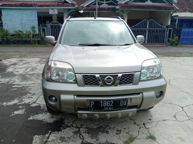 2007 Nissan X-Trail 2.0 M/T Brightsilver - Jual mobil bekas di Jawa Timur