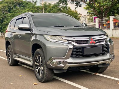 2016 Mitsubishi Pajero Sport Dakar 4x2 AT Abu-abu - Jual mobil bekas di DKI Jakarta