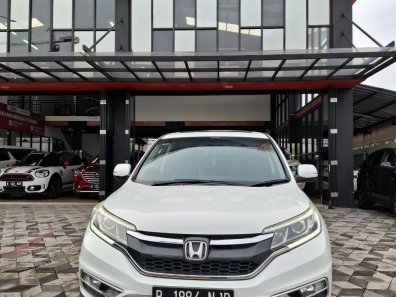 2015 Honda CR-V 2.4 Prestige Putih - Jual mobil bekas di Jawa Barat