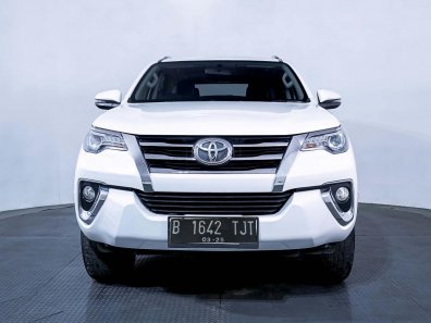 2019 Toyota Fortuner 2.4 VRZ AT Putih - Jual mobil bekas di Banten