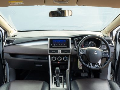 2020 Mitsubishi Xpander Cross Premium Package AT Putih - Jual mobil bekas di Jawa Barat