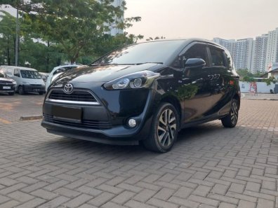 2017 Toyota Sienta V MT Hitam - Jual mobil bekas di Banten