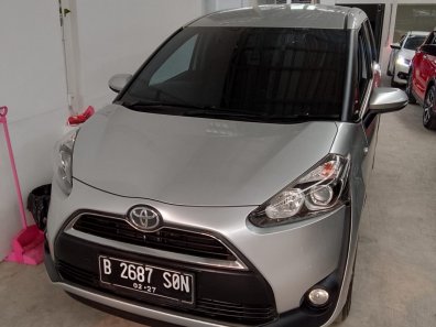 2017 Toyota Sienta V CVT Silver - Jual mobil bekas di DKI Jakarta