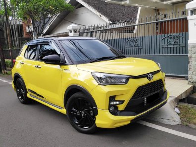 2021 Toyota Raize 1.0T GR Sport CVT (Two Tone) Kuning - Jual mobil bekas di DKI Jakarta