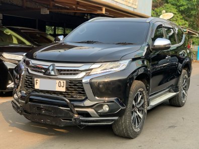 2017 Mitsubishi Pajero Sport Dakar 4x4 AT Hitam - Jual mobil bekas di DKI Jakarta