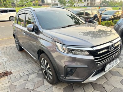 2022 Honda BR-V Prestige CVT with Honda Sensing Abu-abu - Jual mobil bekas di Jawa Barat