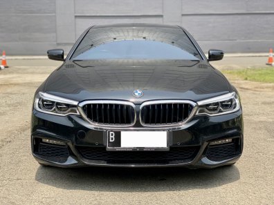 2020 BMW 5 Series 530i M Sport Hitam - Jual mobil bekas di DKI Jakarta