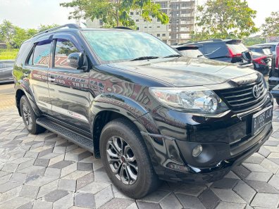 2014 Toyota Fortuner G Luxury Hitam - Jual mobil bekas di Jawa Barat