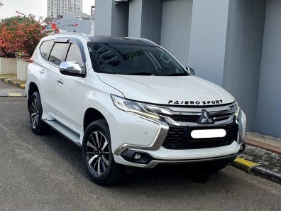 2020 Mitsubishi Pajero Sport Dakar 2.4 Automatic Putih - Jual mobil bekas di DKI Jakarta