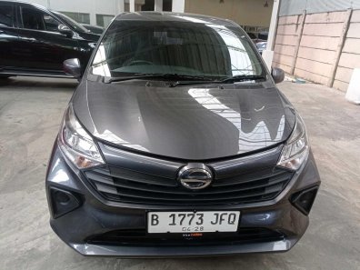2023 Daihatsu Sigra M Abu-abu - Jual mobil bekas di Banten