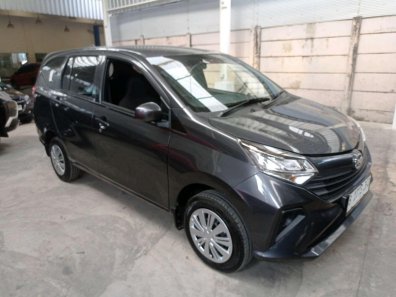 2023 Daihatsu Sigra 1.0 M MT Abu-abu - Jual mobil bekas di Banten