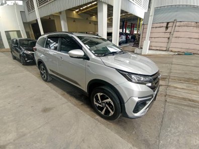 2022 Toyota Rush Silver - Jual mobil bekas di Banten