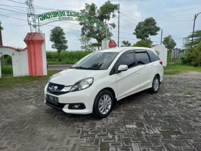 2014 Honda Mobilio E MT Putih - Jual mobil bekas di Jawa Timur