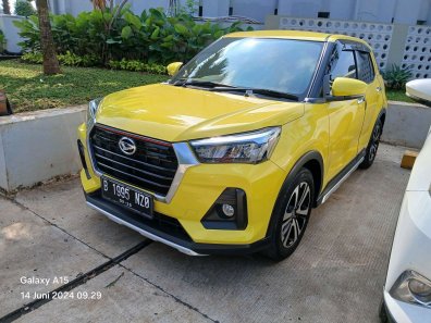 2021 Daihatsu Rocky 1.0 R Turbo CVT ADS Kuning - Jual mobil bekas di Banten