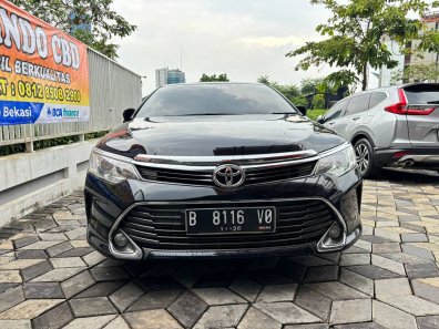 2015 Toyota Camry V Hitam - Jual mobil bekas di Jawa Barat