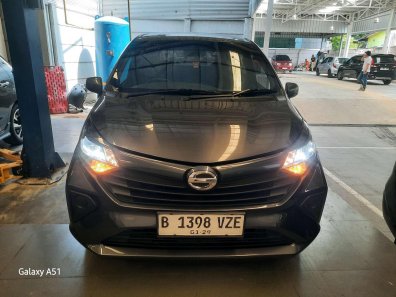 2023 Daihatsu Sigra 1.2 X MT Abu-abu - Jual mobil bekas di Banten