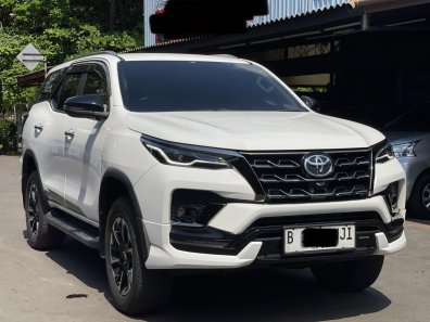 2022 Toyota Fortuner Putih - Jual mobil bekas di DKI Jakarta