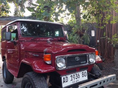 1990 Toyota Hardtop Merah - Jual mobil bekas di DI Yogyakarta