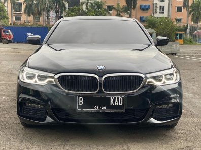 2020 BMW 5 Series 530i M Sport Hitam - Jual mobil bekas di DKI Jakarta