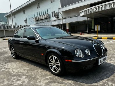 2005 Jaguar S Type Hitam - Jual mobil bekas di DKI Jakarta