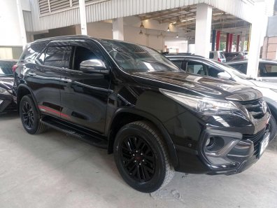 2020 Toyota Fortuner 2.4 VRZ AT Hitam - Jual mobil bekas di DKI Jakarta