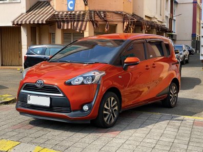 2018 Toyota Sienta V CVT Orange - Jual mobil bekas di DKI Jakarta