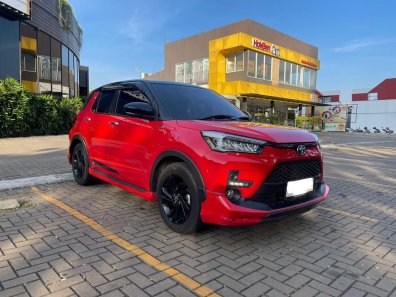 2022 Toyota Raize 1.0T GR Sport CVT (Two Tone) Merah - Jual mobil bekas di Jawa Barat