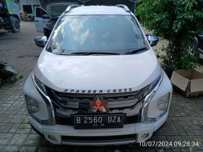 2021 Mitsubishi Xpander Cross Premium Package AT Putih - Jual mobil bekas di Banten