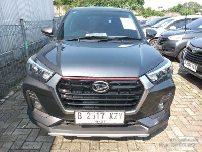 2022 Daihatsu Rocky 1.2 M CVT Merah - Jual mobil bekas di Banten