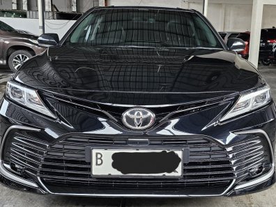 2023 Toyota Camry 2.5 V Hitam - Jual mobil bekas di Jawa Barat