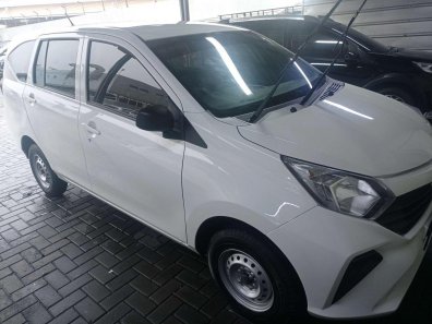 2023 Daihatsu Sigra 1.0 D MT Putih - Jual mobil bekas di Banten