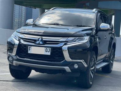 2017 Mitsubishi Pajero Sport Dakar 4x4 AT Hitam - Jual mobil bekas di DKI Jakarta