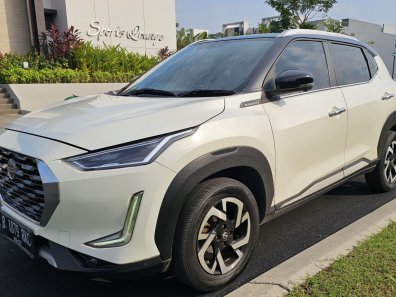 2021 Nissan Magnite Premium CVT Putih - Jual mobil bekas di Banten