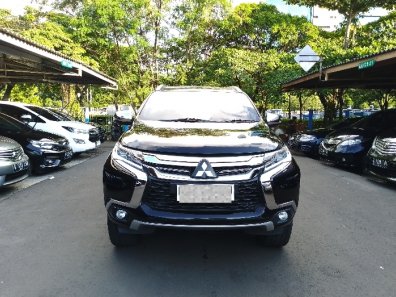 2017 Mitsubishi Pajero Sport Dakar 4x4 AT Hitam - Jual mobil bekas di DKI Jakarta