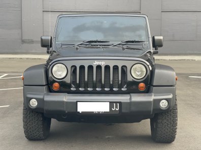 2011 Jeep Wrangler Rubicon Unlimited Hitam - Jual mobil bekas di DKI Jakarta