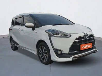 2017 Toyota Sienta Q Putih - Jual mobil bekas di Banten