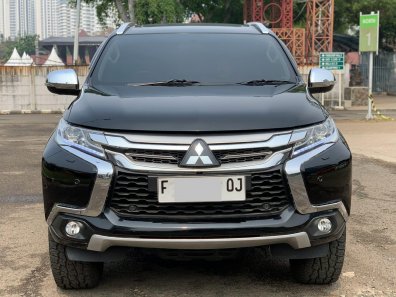 2017 Mitsubishi Pajero Sport Dakar 4x4 AT Hitam - Jual mobil bekas di DKI Jakarta