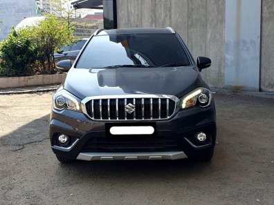 2022 Suzuki SX4 S-Cross AT Abu-abu - Jual mobil bekas di DKI Jakarta