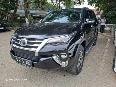 2019 Toyota Fortuner 2.4 VRZ AT Hitam - Jual mobil bekas di Banten