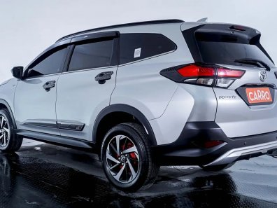 2023 Toyota Rush Silver - Jual mobil bekas di Banten