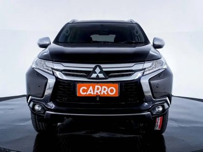 2018 Mitsubishi Pajero Sport Dakar 4x2 AT Hitam - Jual mobil bekas di Banten