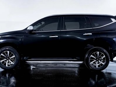 2018 Mitsubishi Pajero Sport Dakar 4x2 AT Hitam - Jual mobil bekas di Jawa Barat