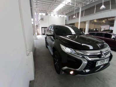 2018 Mitsubishi Pajero Sport Dakar 2.4 Automatic Hitam - Jual mobil bekas di Jawa Barat