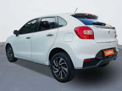 2021 Suzuki Baleno Hatchback A/T Putih - Jual mobil bekas di Banten